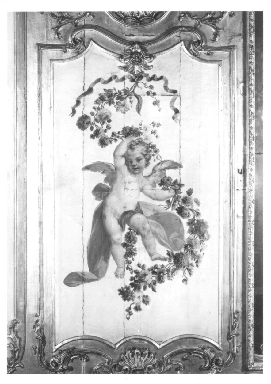 Putto alato con ghirlanda di fiori - Palazzo Reale, Torino